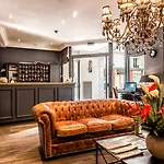 Atelier Montparnasse Hotel