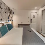 Atelier Montparnasse Hotel