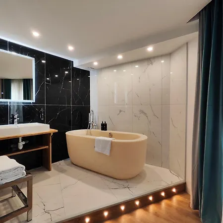 Atelier Montparnasse 3* Paris